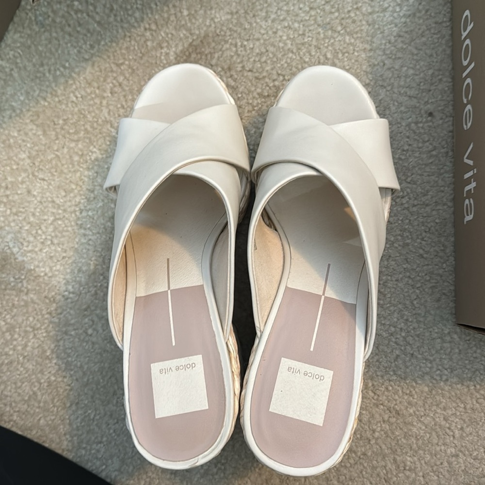 DOLCE VITA
ELIANA PLATFORM SANDAL